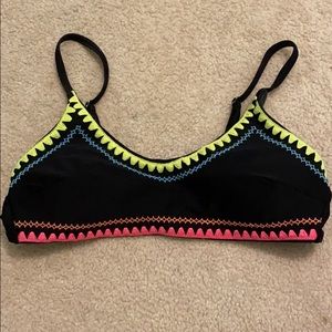 black scoop neck bikini top
